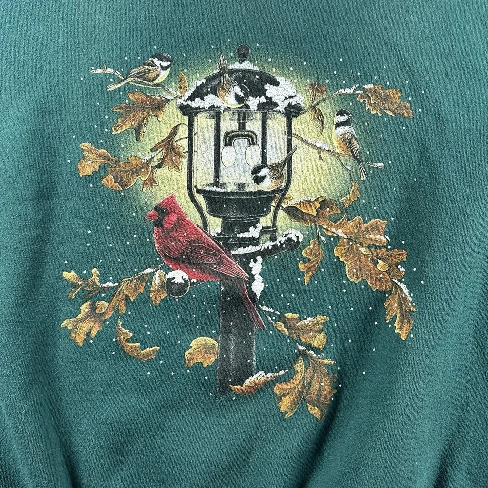 VINTAGE Nature‎ Crewneck Sweater Mens Medium Green Made in USA Cardinal Snow